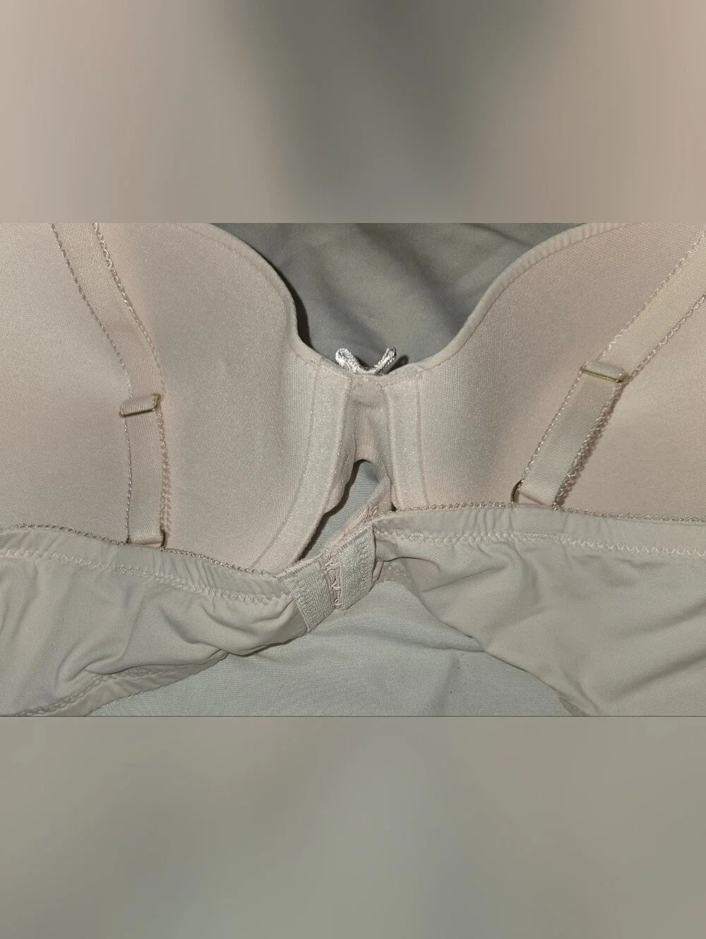 Jessica Simpson Women's Bra (Size 40D)